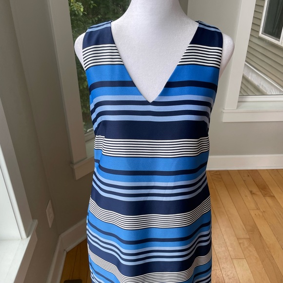 Banana Republic Navy Blue White Striped V Neck Shift Dress Size 4 Petite - Picture 10 of 10